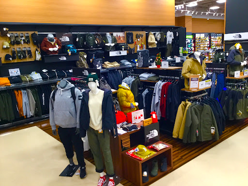 メガスポーツ 高知店