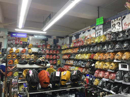 奥武山スポーツ店