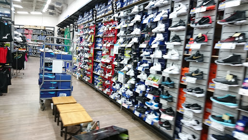 スポーツデポ 仙台新港店