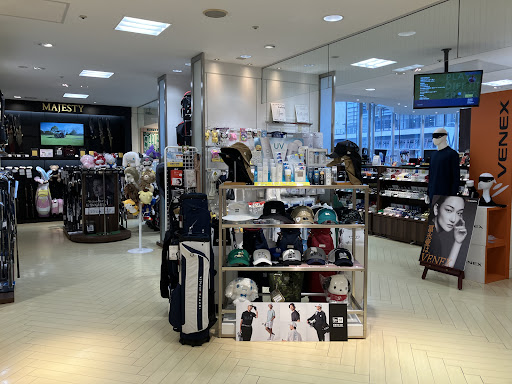 ゴルフプラザアクティブ岩田屋店