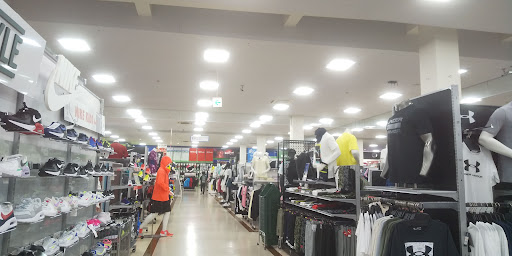 ヒマラヤスポーツ 佐世保店