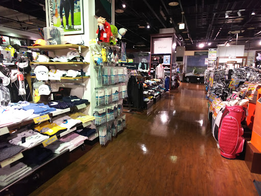 ヴィクトリアゴルフ エミフルMASAKI店
