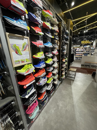スポーツデポ フラッグシップストア テラスモール湘南店